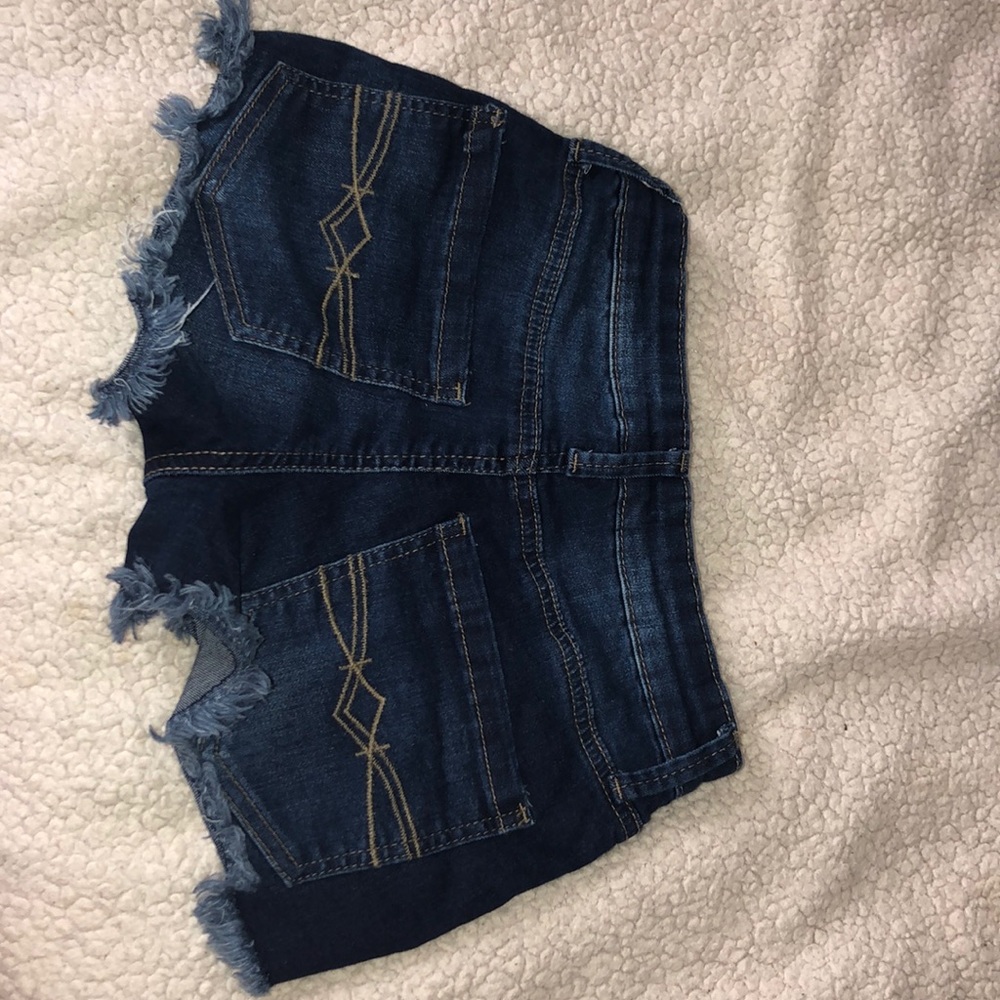 Jean shorts - Picture 3 of 3